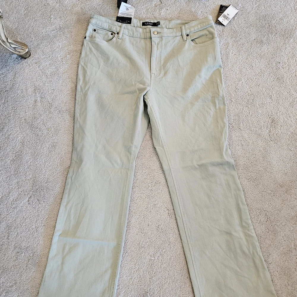 Ralph Lauren Mint Green Boot Cut Super Stretch Denim. 18W - Picture 4 of 6
